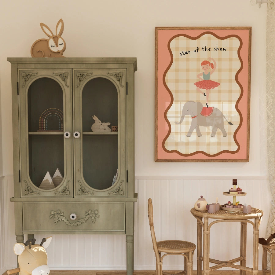 „Star der Show“ – Kinderzimmerbild: Zirkuselefant und Ballerina