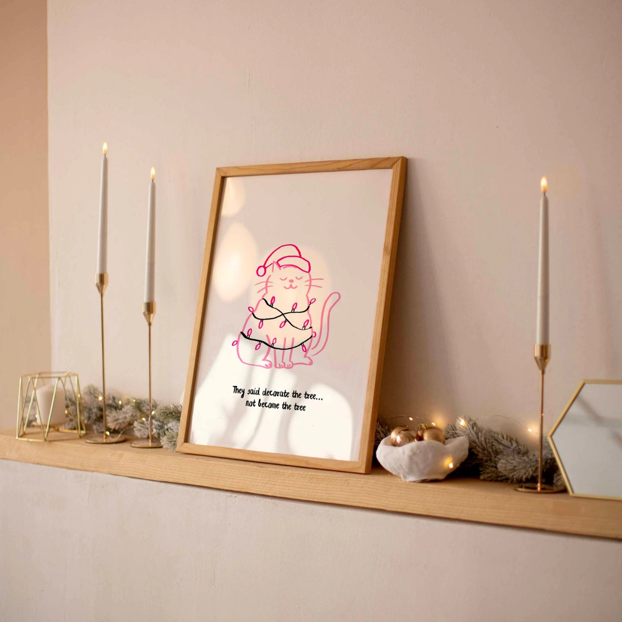 Niedliche Katzen-Weihnachtsdeko