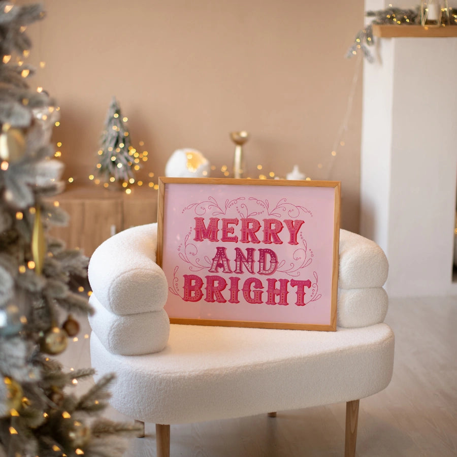 Arte murale natalizia allegra e luminosa – Stampa tipografica festosa e audace