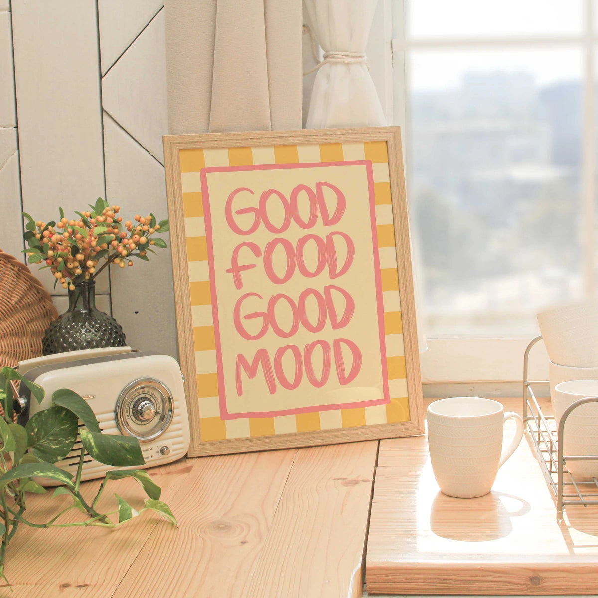 Wandbild „Gutes Essen, gute Laune“ – Ausdrucksstarker Küchendruck