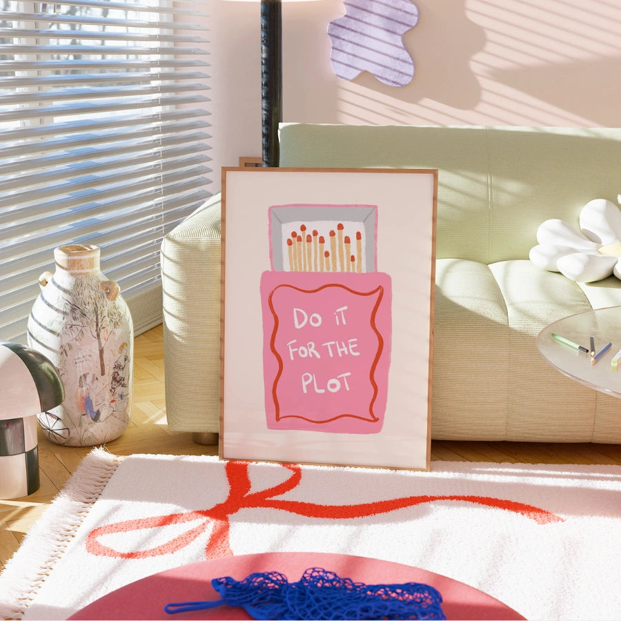 „Tu es für die Handlung“ – Wandbild mit maximalistischem Zitat