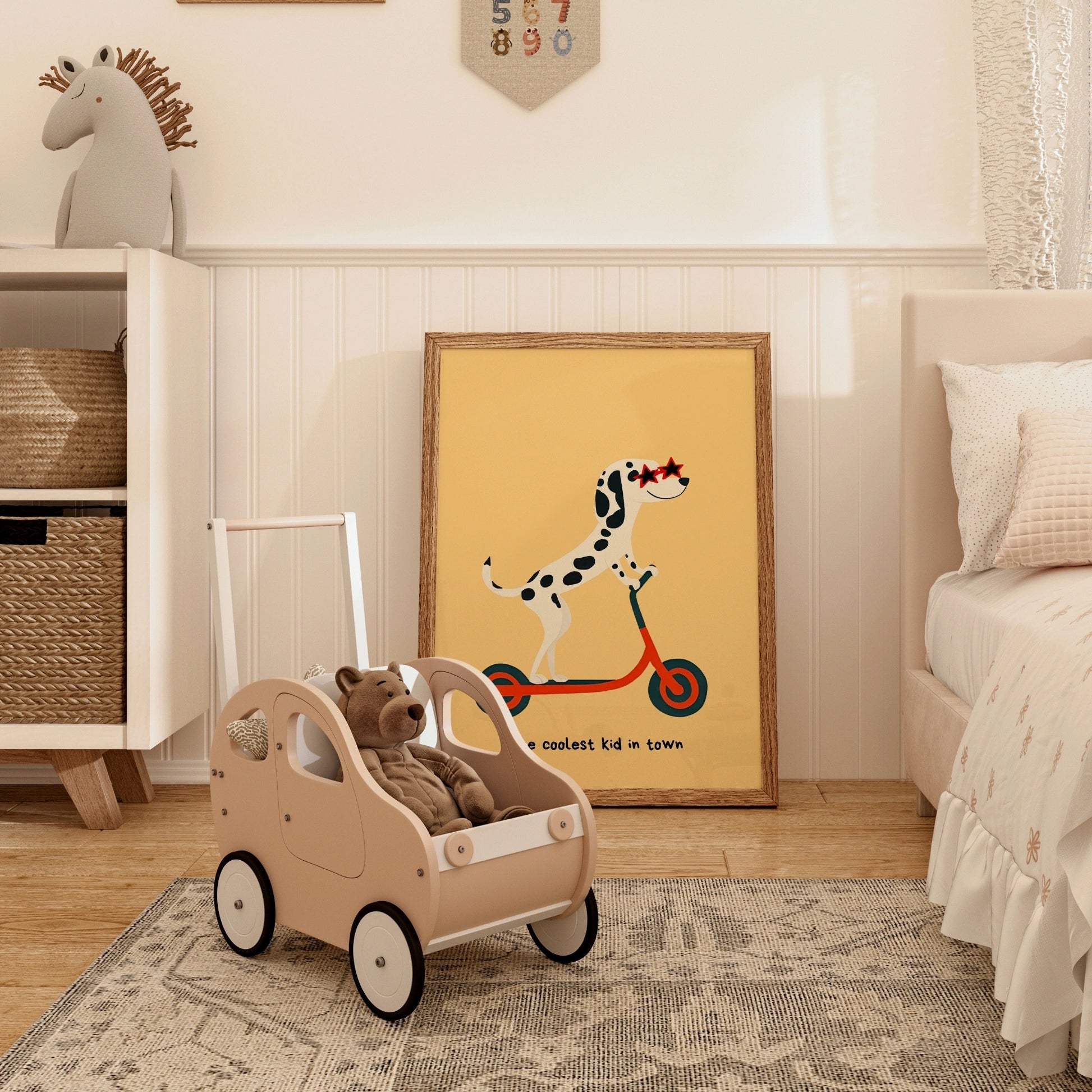 Stampa del ragazzo più cool della città, dalmata – Divertente arte murale con cane e scooter