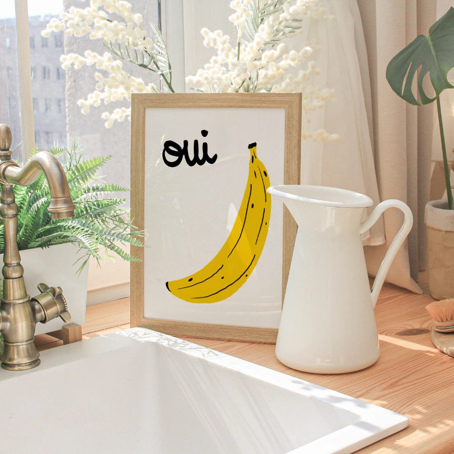 Oui Banana Wandbild – Lustiger französischer Küchendruck