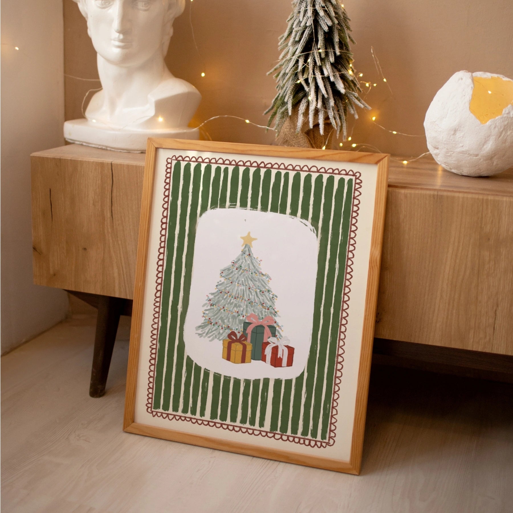 Decorazione murale classica con albero di Natale