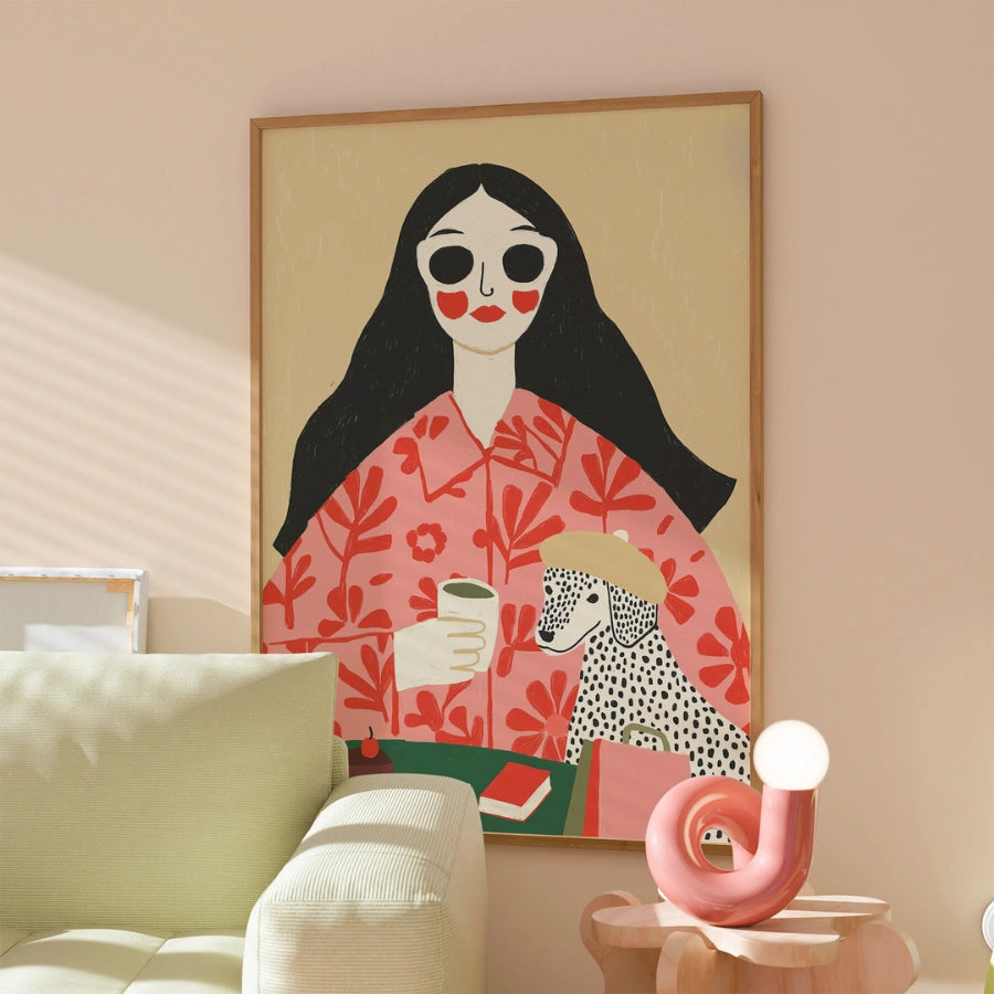 Coffee Date Boho Wall Art – Scena stravagante con donna e cane 