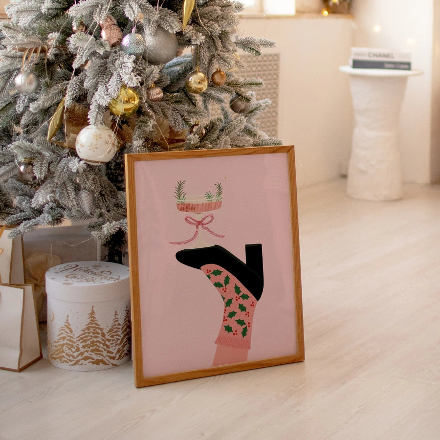 Holiday Party Vibes – Fashionable Festive Print