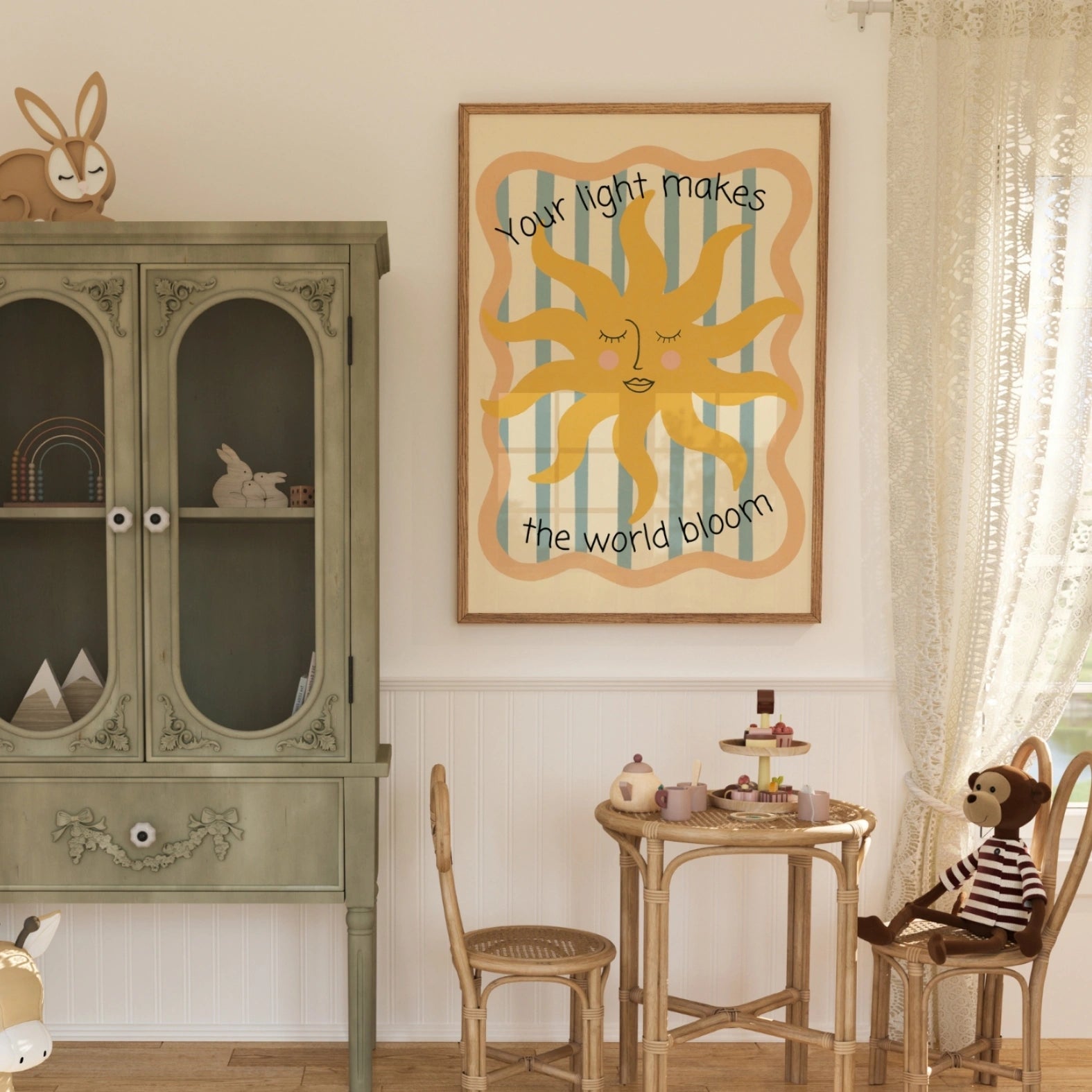 Decorazione per la cameretta del bambino in giallo caldo