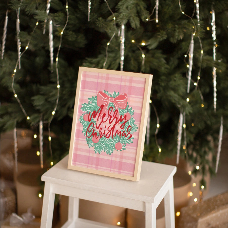 Plaid Christmas Wreath – Preppy Festive Decor